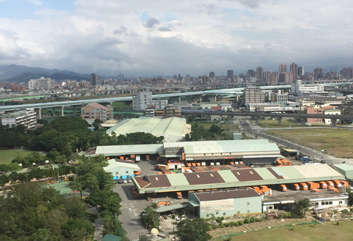 政府祭空地稅 <a href=